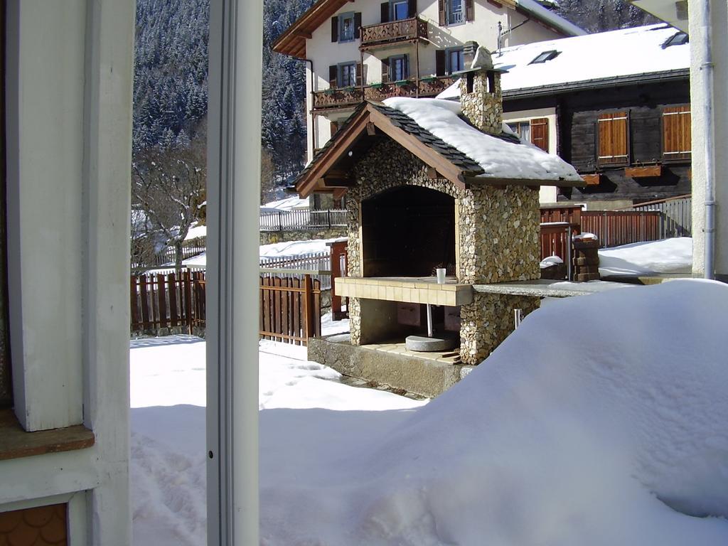 Hotel Les Alpes Finhaut Exterior foto